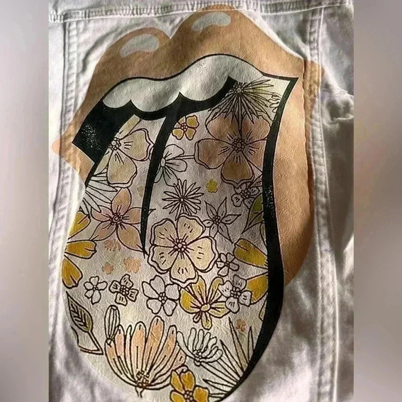 Lularoe custom medium white distressed Kenny denim trucker jacket floral Lips - Picture 3 of 10